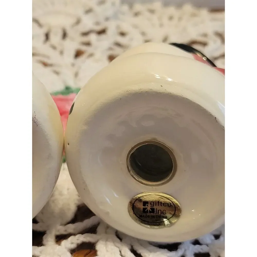 Vtg Christmas Giftco Snowman w/Hat Salt Pepper Shakers White‎ Holiday Figures